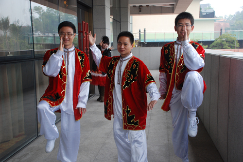拼搏在线客服,年会之幕后花絮